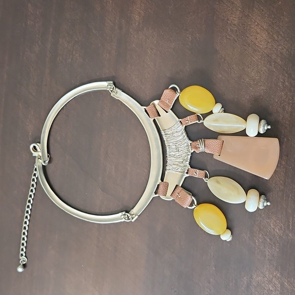 CHICO’S Goldtone Dakota Bib Statement Necklace - Picture 4 of 4